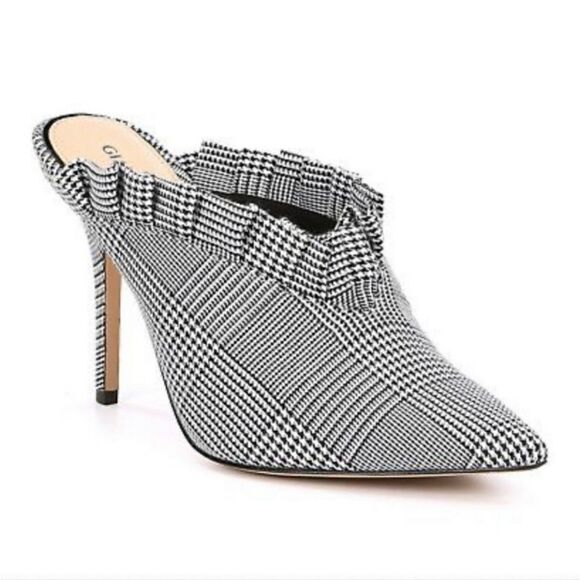 Gianni Bini Ruffled Mules Size 7.5M NWOT - Picture 10 of 11